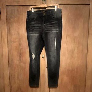 RUE 21 Mid Rise JEGGINGS Dark wash Distressed Size 12 R